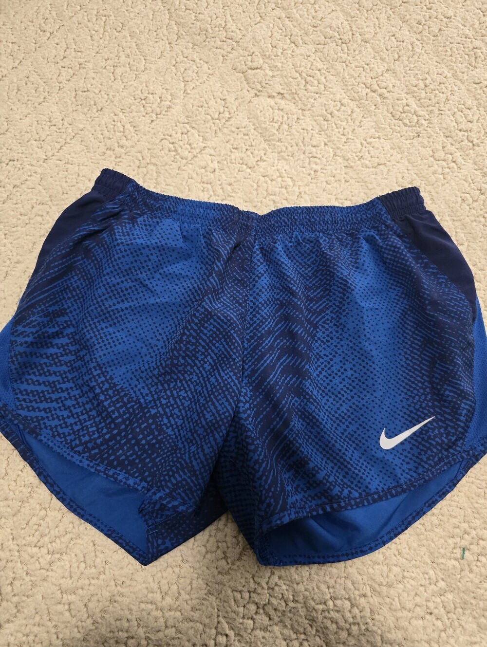 Nike Women's Blue Graphic Athletic Shorts